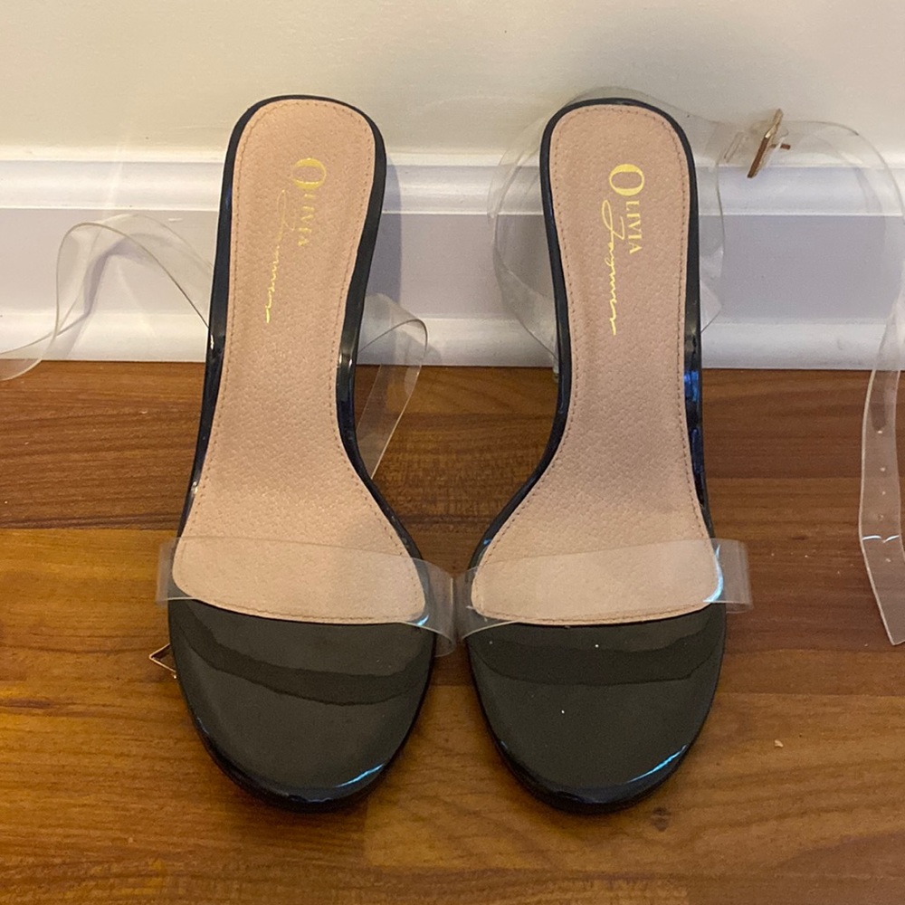 Heels brand new
